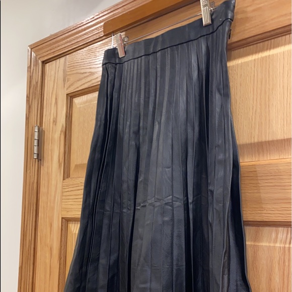 Carole Skirt 
cupcakes and cashmere - Picture 3 of 7